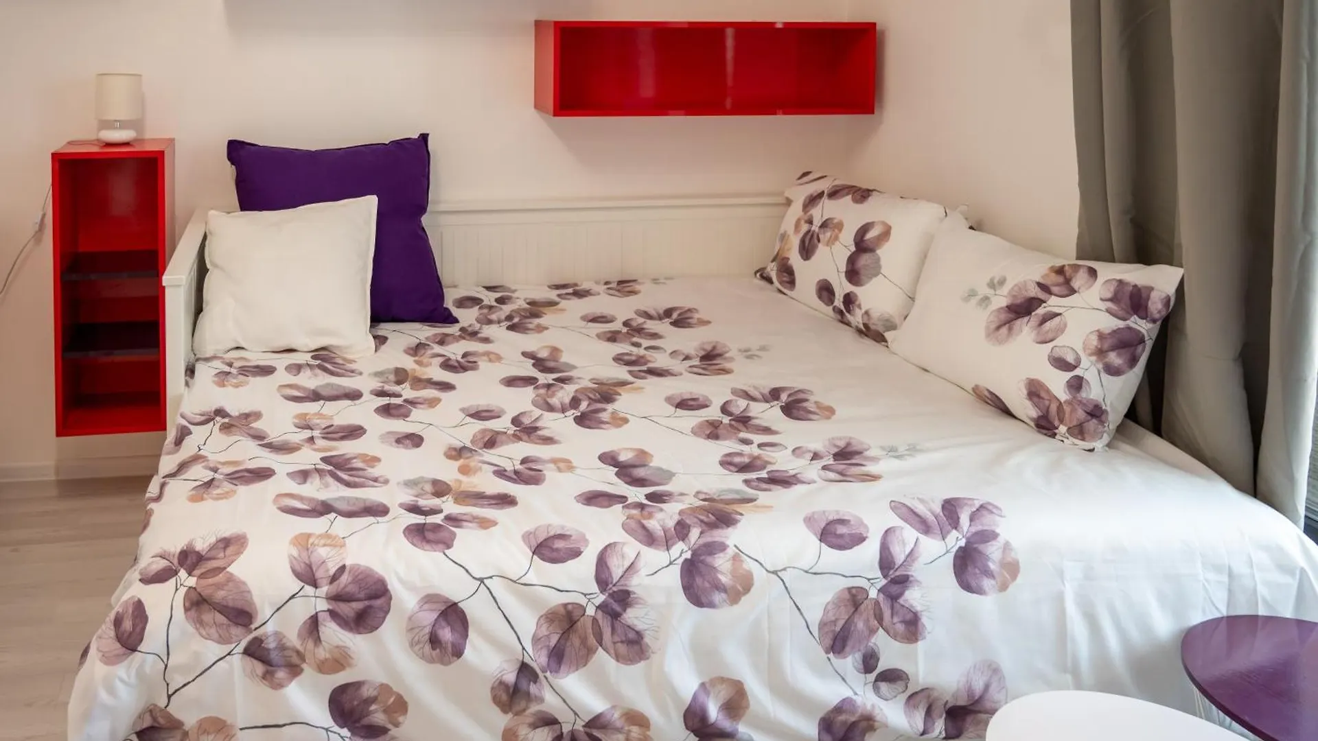 Ferienwohnung Colorful Studio With Balcony - Free Parking Sofia Bulgarien